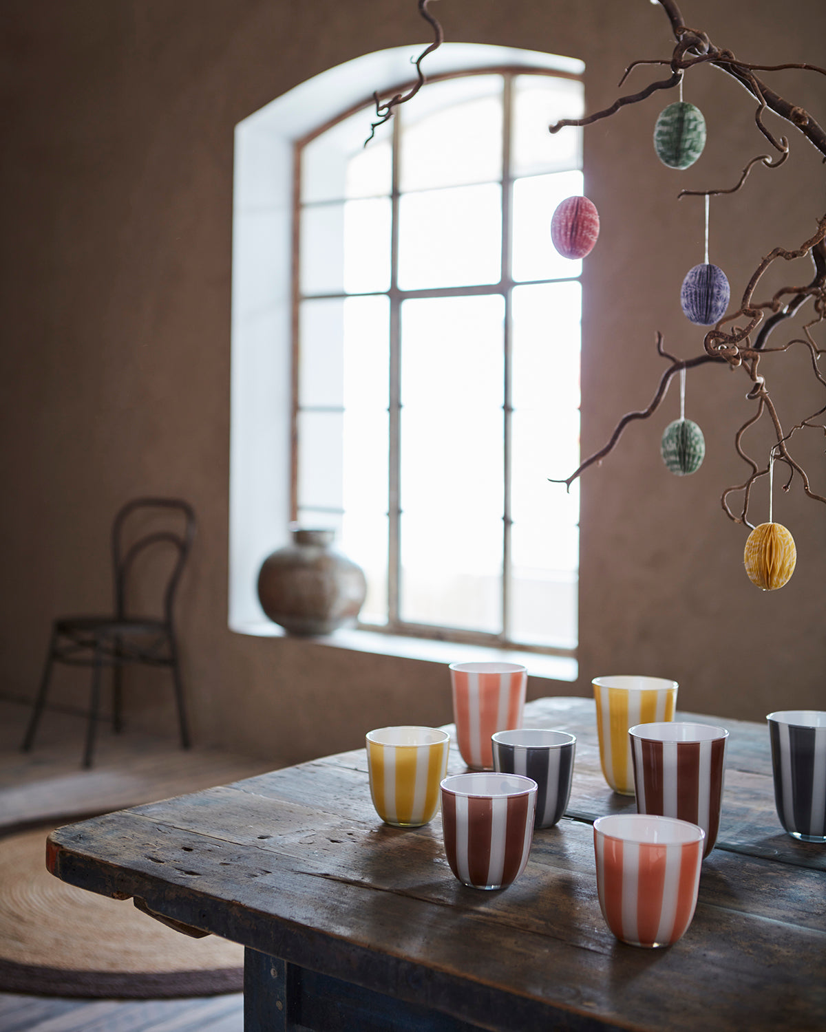 CIRCUS Skål på fot, Grå/Vit - Affari of Sweden